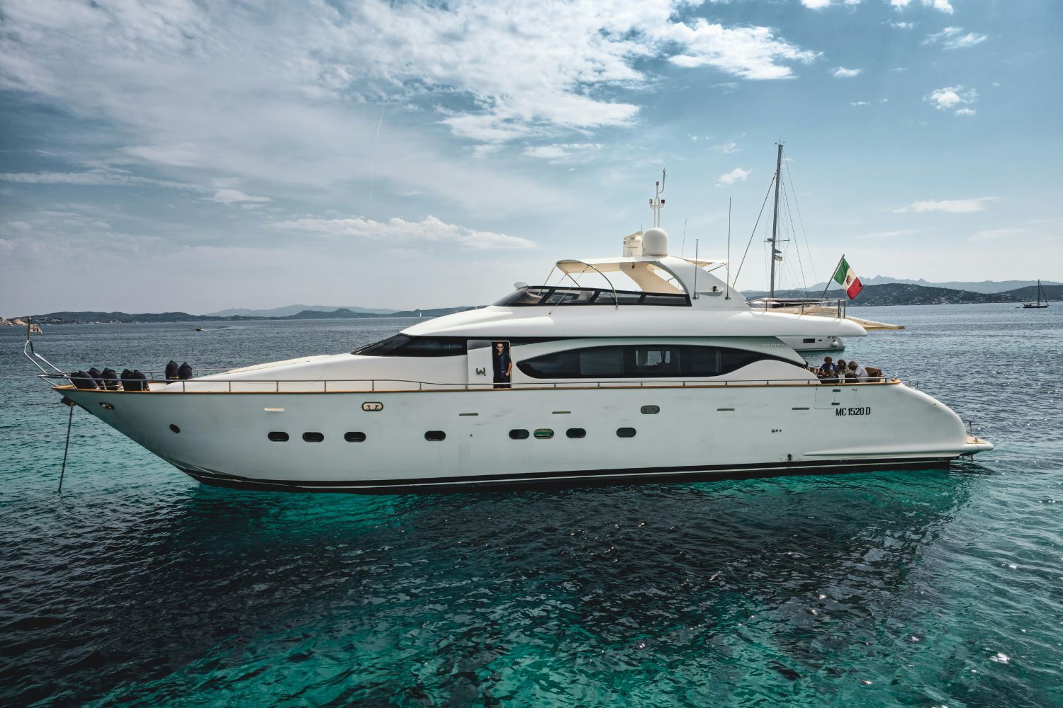 Info about the yachts