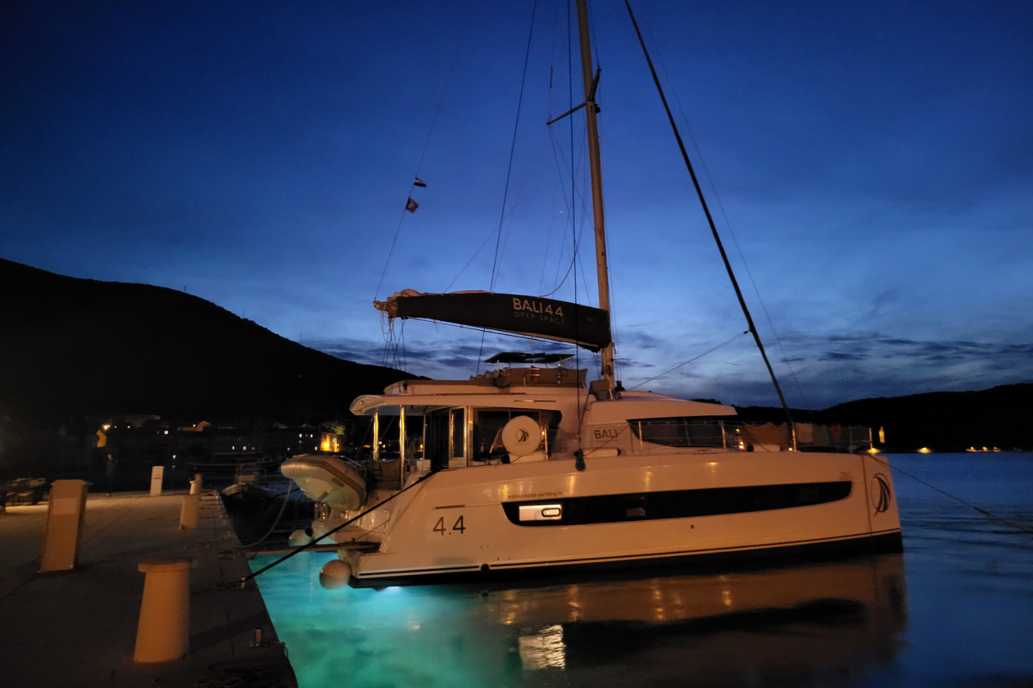 Bali 4.4 Trinity at night